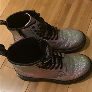 Dr Martens kids size 4